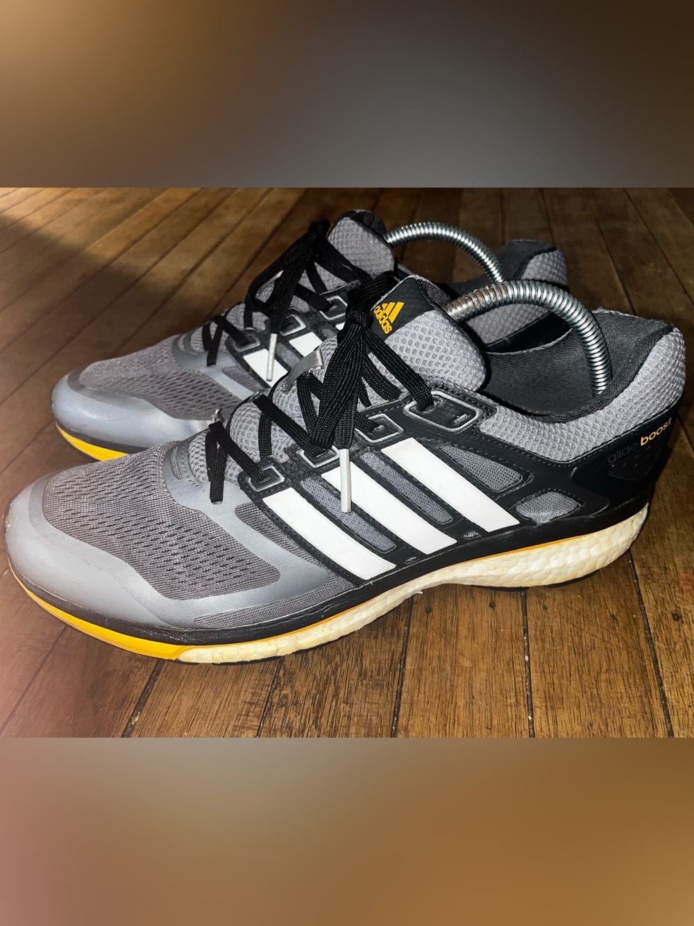 adidas Supernova Glide 6 Boost Men’s 10.5 Gray White Yellow Running Shoes M17425
